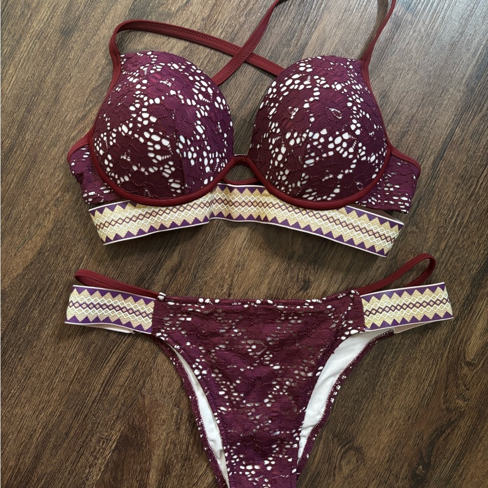 Shade & Shore two piece burgundy and gold swimsuit set